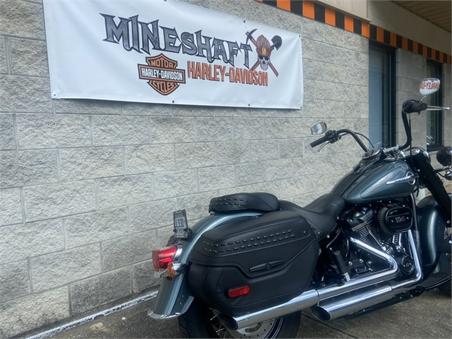 2020 Harley-Davidson FLHCS