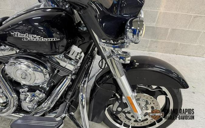 2013 Harley-Davidson® FLHX - Street Glide®
