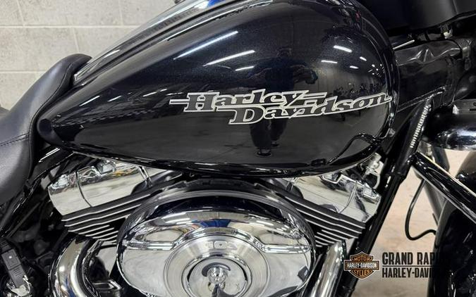 2013 Harley-Davidson® FLHX - Street Glide®