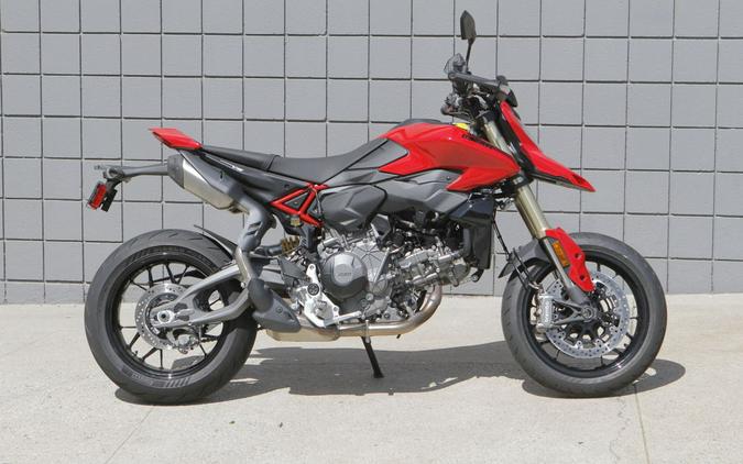 2026 Ducati Hypermotard V2