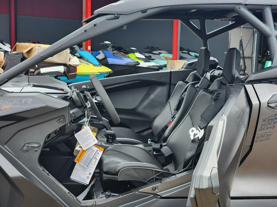 2025 Can-Am MAVERICK R MAX XRS TURBO RR W/ SMART SHOXX