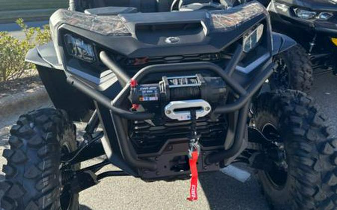 2026 Can-Am® Commander X mr 1000R Dark Wildland Camo