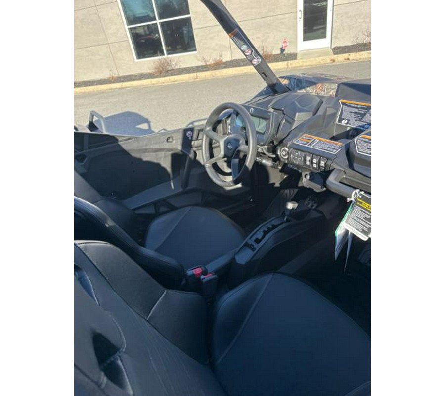 2026 Can-Am® Commander X mr 1000R Dark Wildland Camo