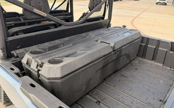 2026 Can-Am® Defender MAX XT HD11 With 10.25 in.display