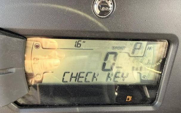 2026 Can-Am® Defender MAX XT HD11 With 10.25 in.display