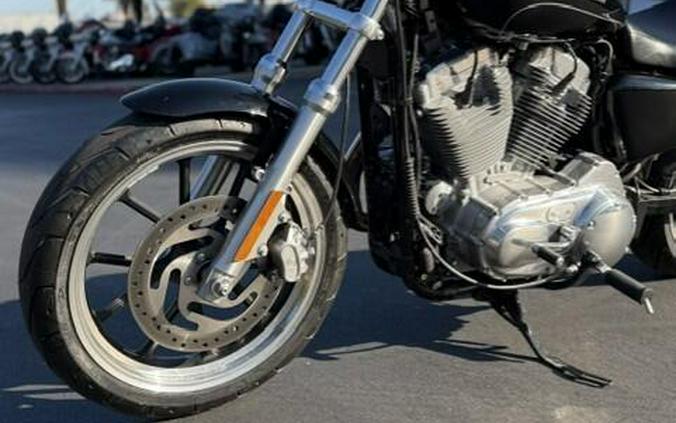 2015 Harley-Davidson 883 Roadster XL883R