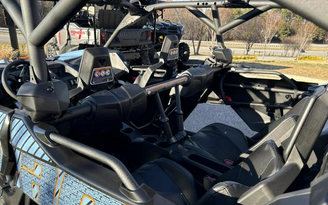 2026 Can-Am® MAVERICK MAX X3 DS 64 TRR