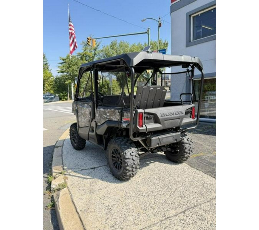 2026 Honda® Pioneer 1000-5 Deluxe