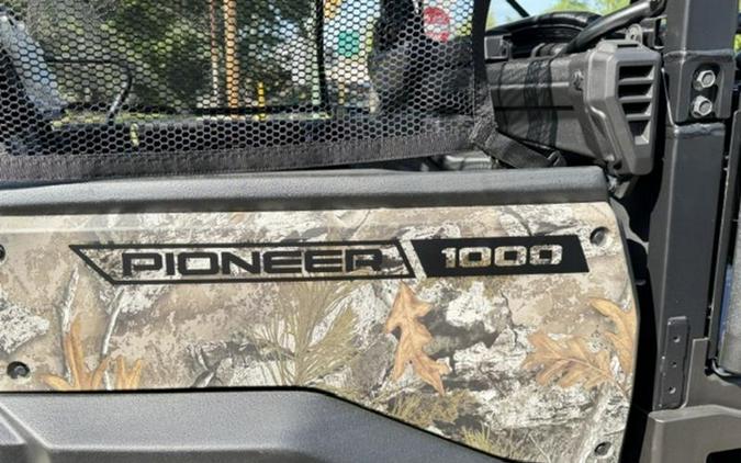 2026 Honda® Pioneer 1000-5 Deluxe