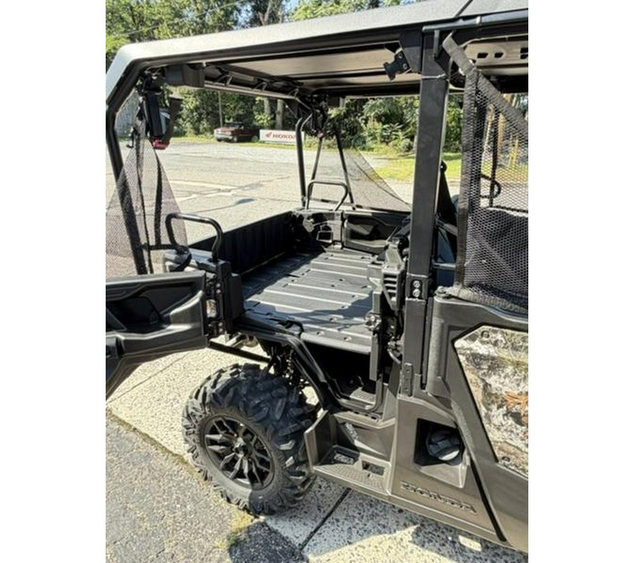 2026 Honda® Pioneer 1000-5 Deluxe