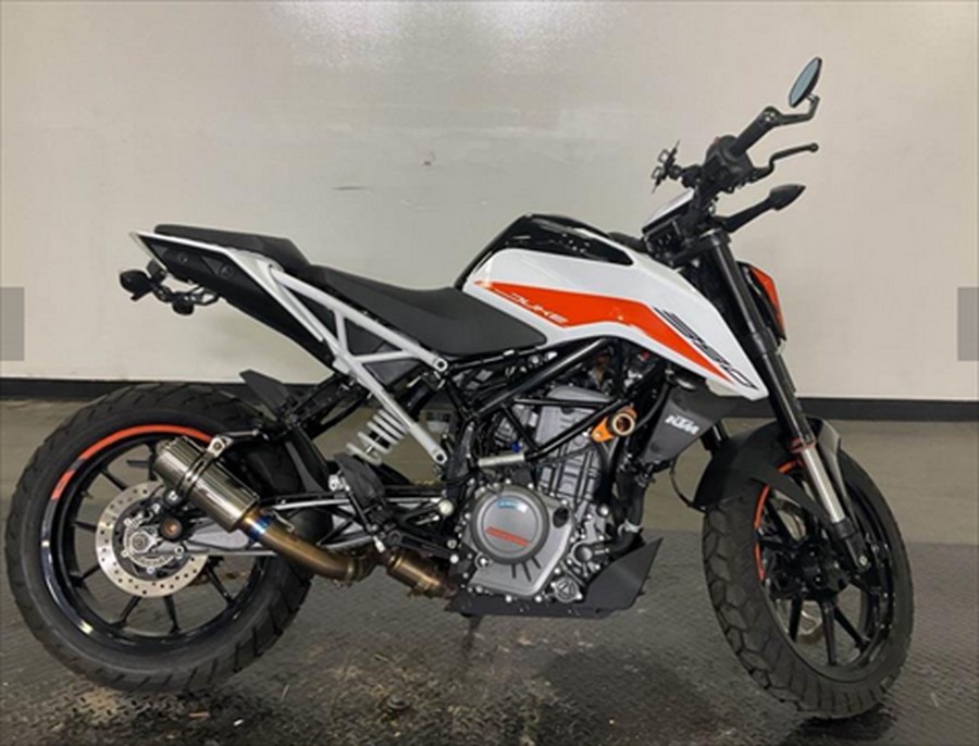 2021 KTM 390 Duke