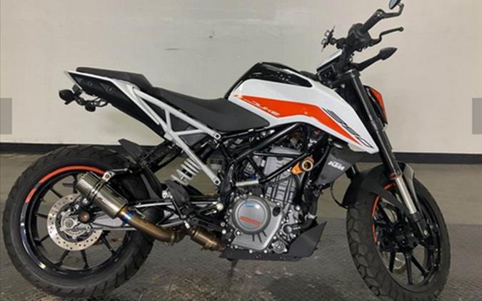 2021 KTM 390 Duke