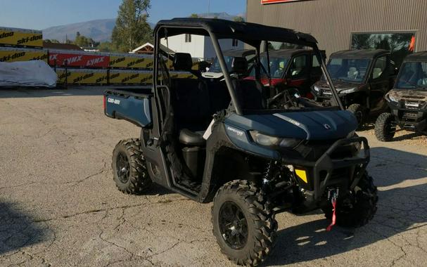 2025 Can-Am® Defender XT HD10