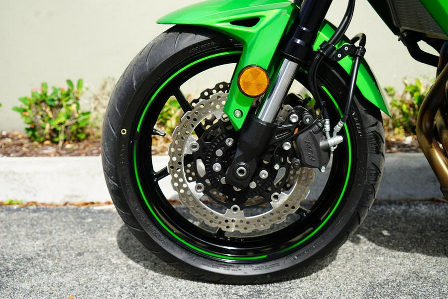 2022 Kawasaki Versys® 650 ABS Candy Lime Green/Metallic Flat Spark Black