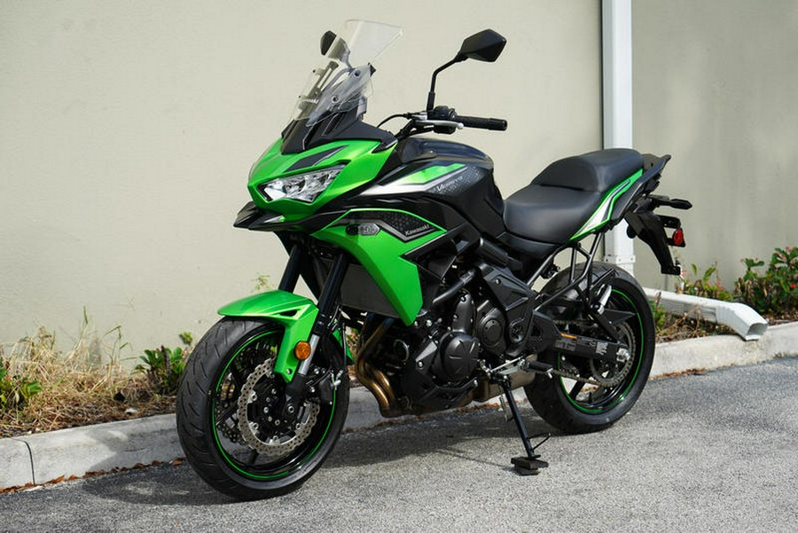 2022 Kawasaki Versys® 650 ABS Candy Lime Green/Metallic Flat Spark Black