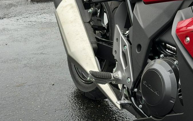 2025 Suzuki GSX 250R ABS
