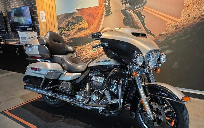 FLHTK 2018 Ultra Limited