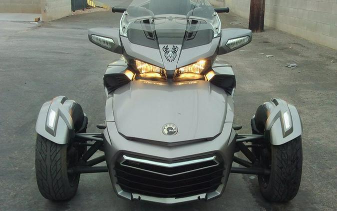 2017 Can-Am Spyder F3 Limited 6-Speed Semi-Automatic (SE6)