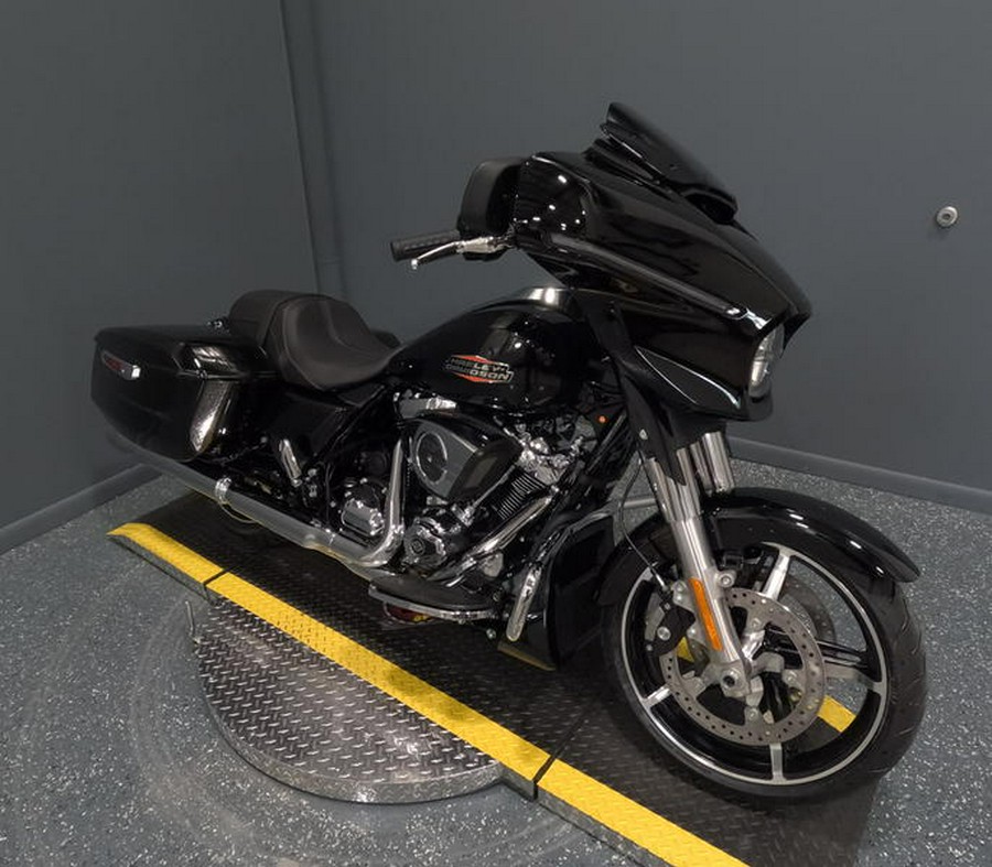 2024 Harley-Davidson® FLHX - Street Glide®