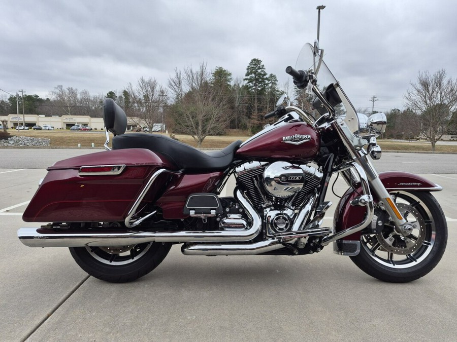 2014 Harley-Davidson® Road King® Mysterious Red Sunglo