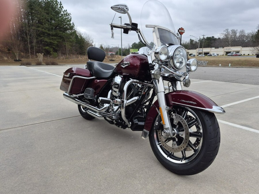 2014 Harley-Davidson® Road King® Mysterious Red Sunglo