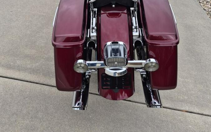 2014 Harley-Davidson® Road King® Mysterious Red Sunglo