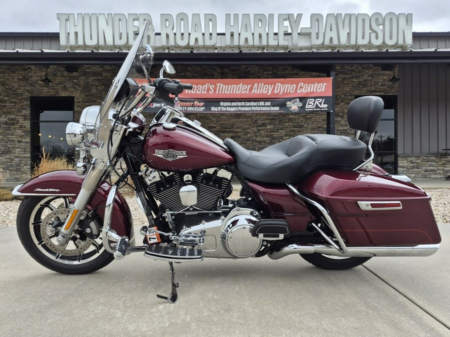 2014 Harley-Davidson® Road King® Mysterious Red Sunglo