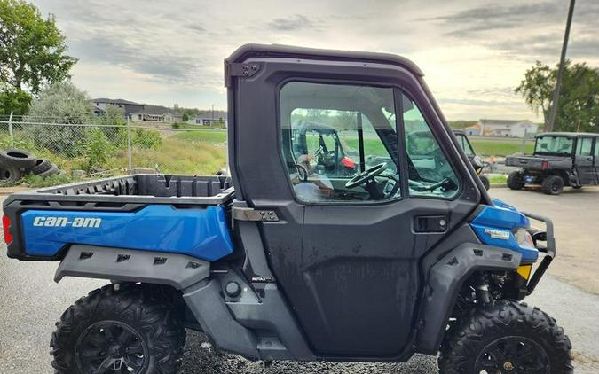 2021 Can-Am® Defender Limited HD10