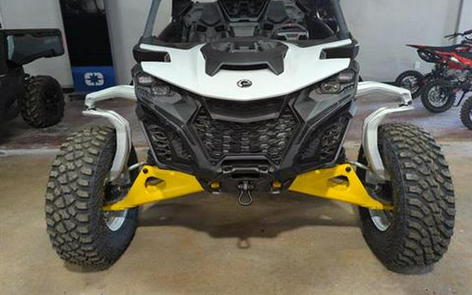 2024 Can-Am Maverick R