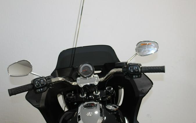 2025 Harley-Davidson Low Rider® ST Vivid Black