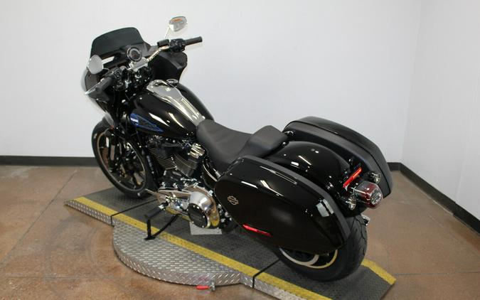 2025 Harley-Davidson Low Rider® ST Vivid Black