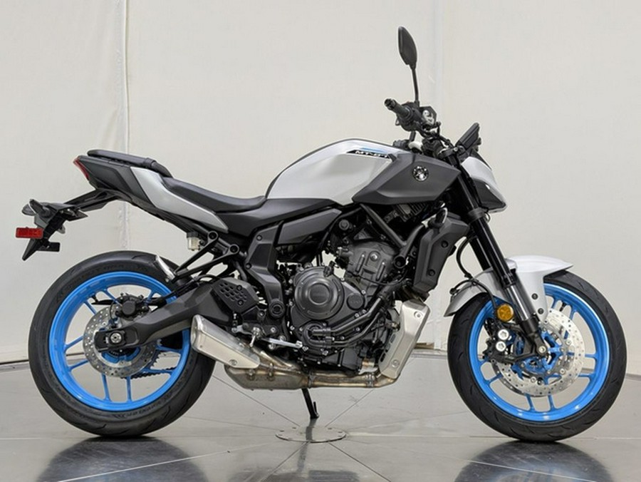 2025 Yamaha MT 07