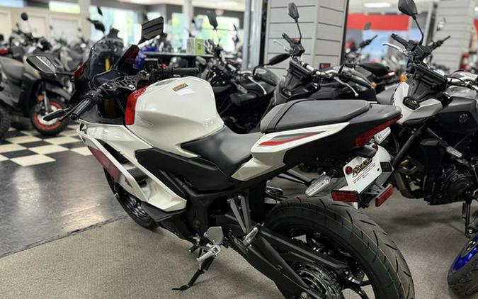 2026 Yamaha YZF R3