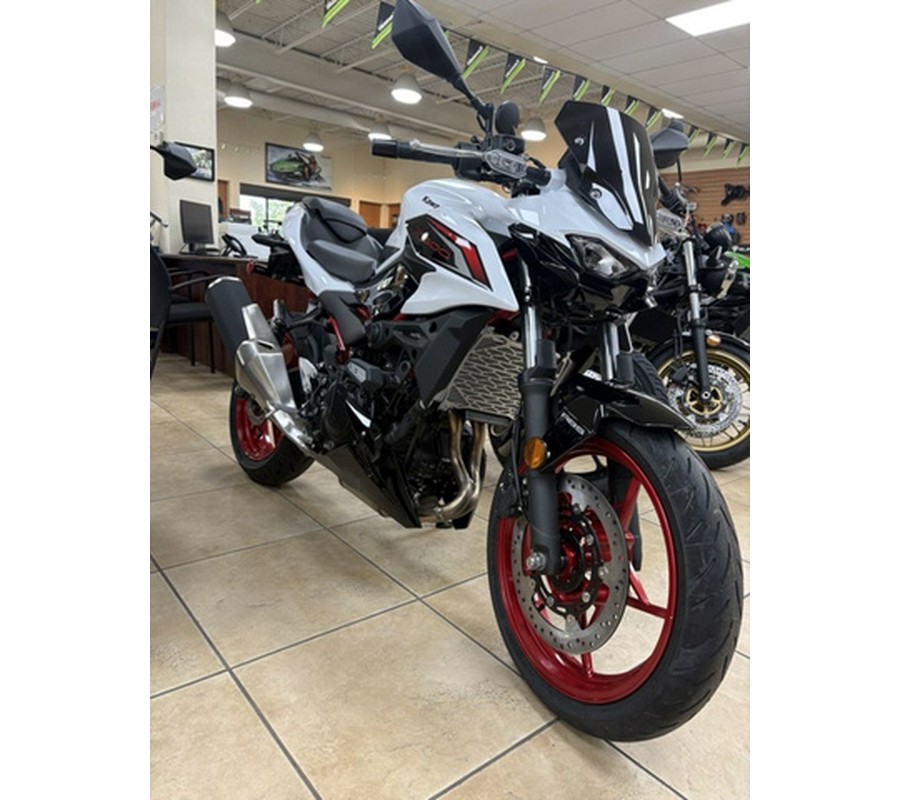 2026 Kawasaki Z500 SE ABS