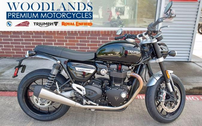 2023 Triumph Speed Twin 1200 Jet Black