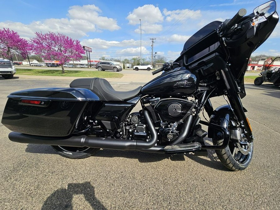 2025 Harley-Davidson® FLHX - Street Glide®
