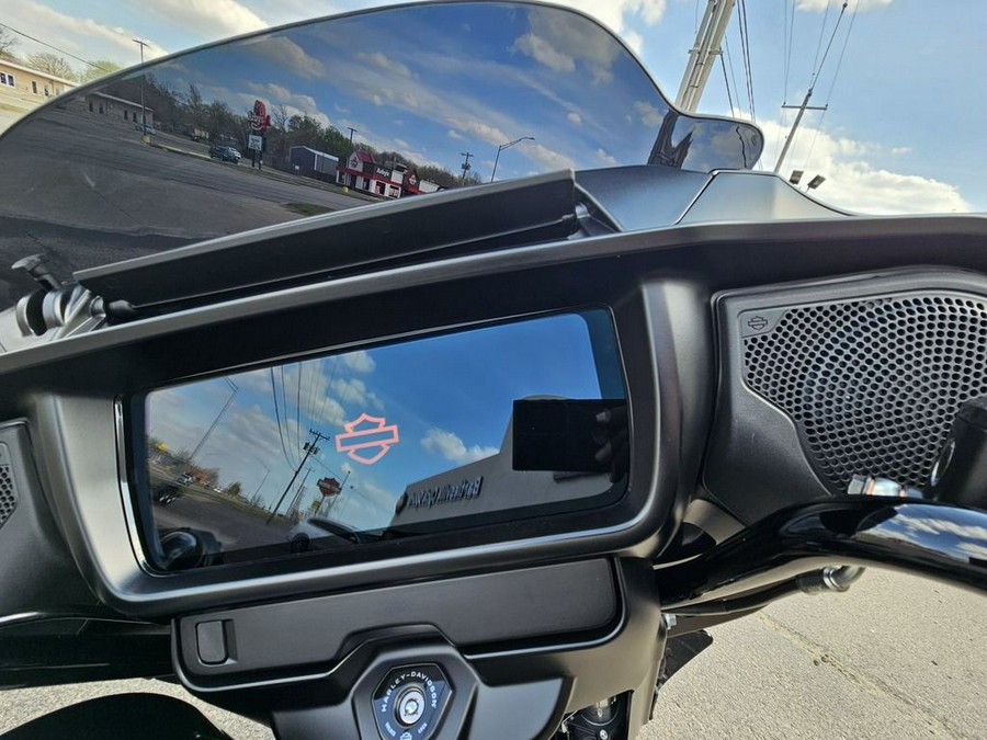 2025 Harley-Davidson® FLHX - Street Glide®