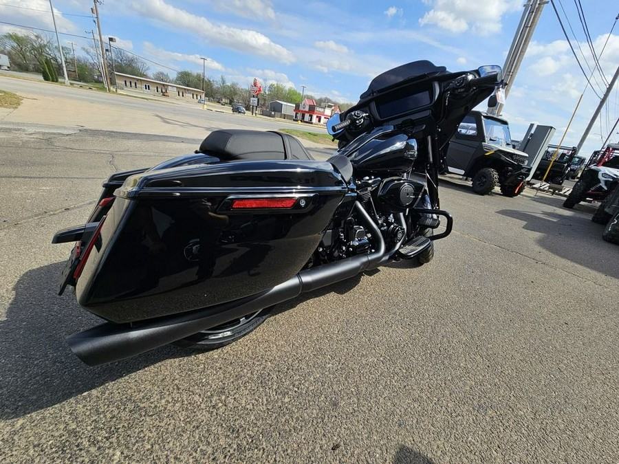 2025 Harley-Davidson® FLHX - Street Glide®