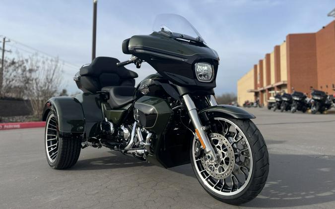 2026 Harley-Davidson® FLHLT Street Glide 3 Limited OLIV STL MTL/BLK