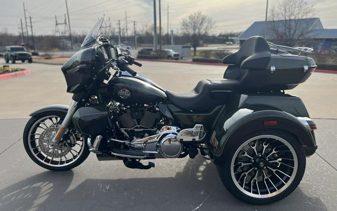 2026 Harley-Davidson® FLHLT Street Glide 3 Limited OLIV STL MTL/BLK
