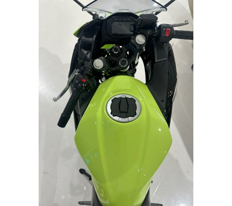 2026 Kawasaki Ninja® 500 ABS