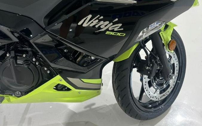 2026 Kawasaki Ninja® 500 ABS