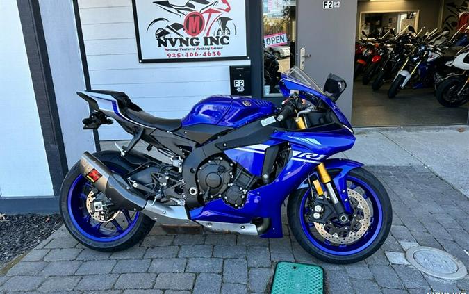 2017 Yamaha YZF R1