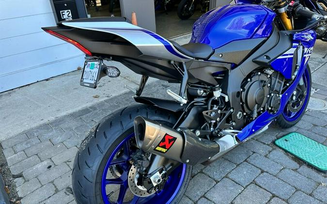 2017 Yamaha YZF R1