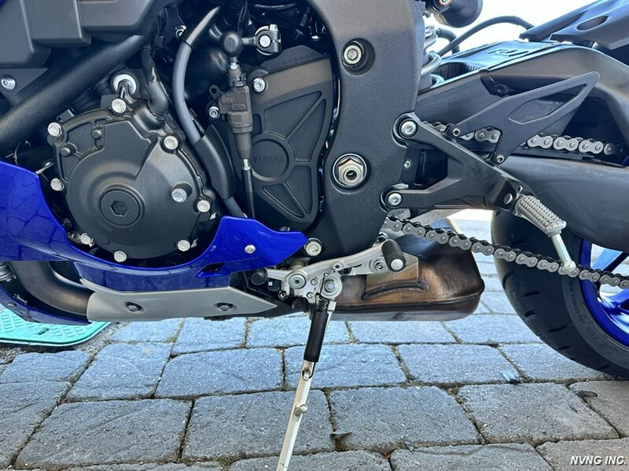 2017 Yamaha YZF R1