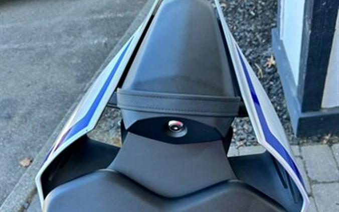 2017 Yamaha YZF R1