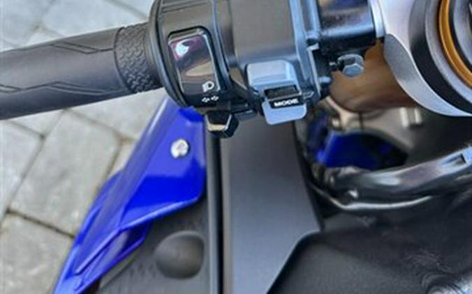 2017 Yamaha YZF R1