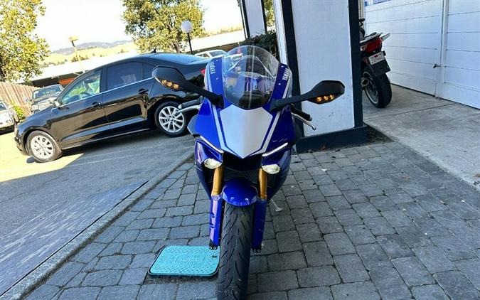 2017 Yamaha YZF R1