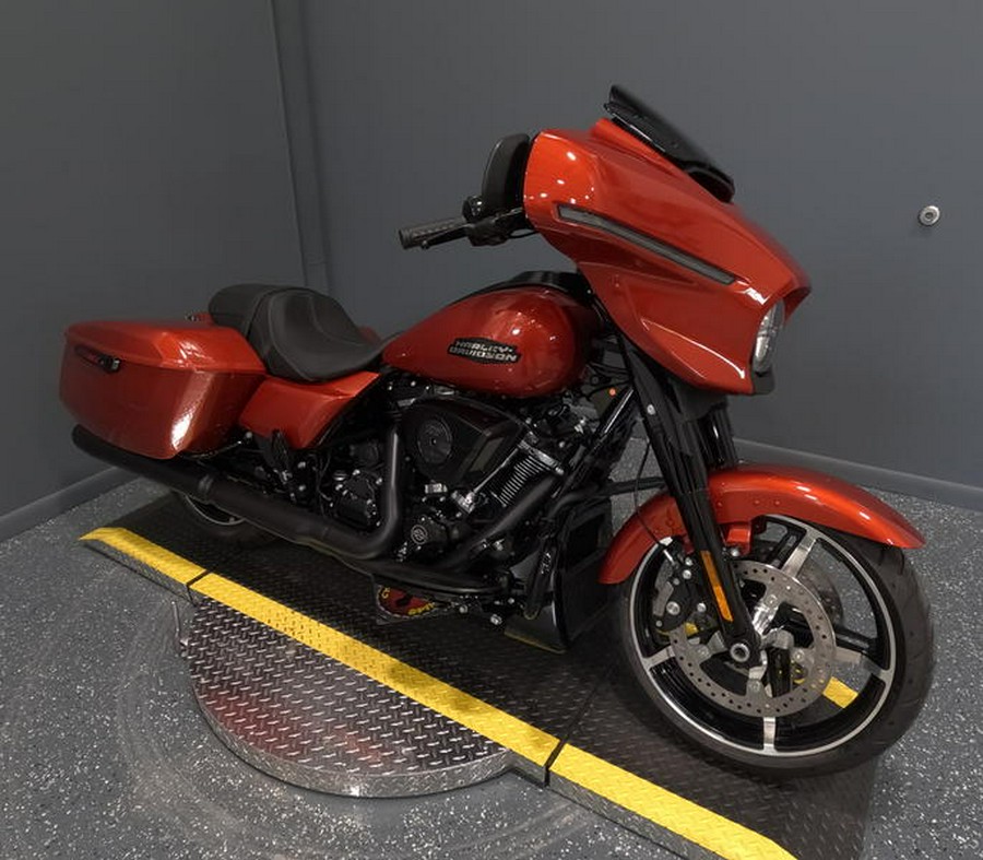 2024 Harley-Davidson® FLHX - Street Glide®