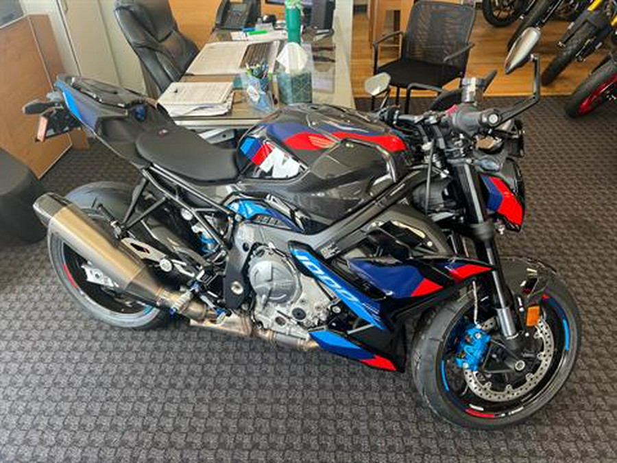 2024 BMW M 1000 R